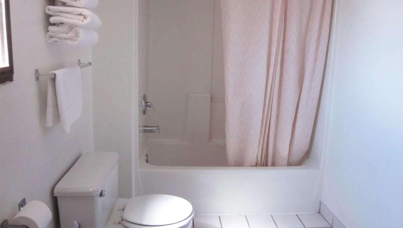 Marianna Inn パンギッ​​チ エクステリア 写真