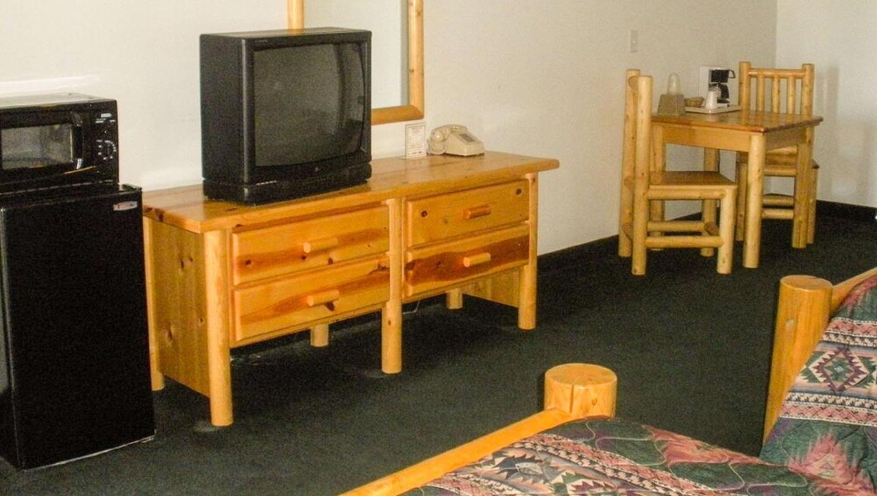 Marianna Inn パンギッ​​チ エクステリア 写真
