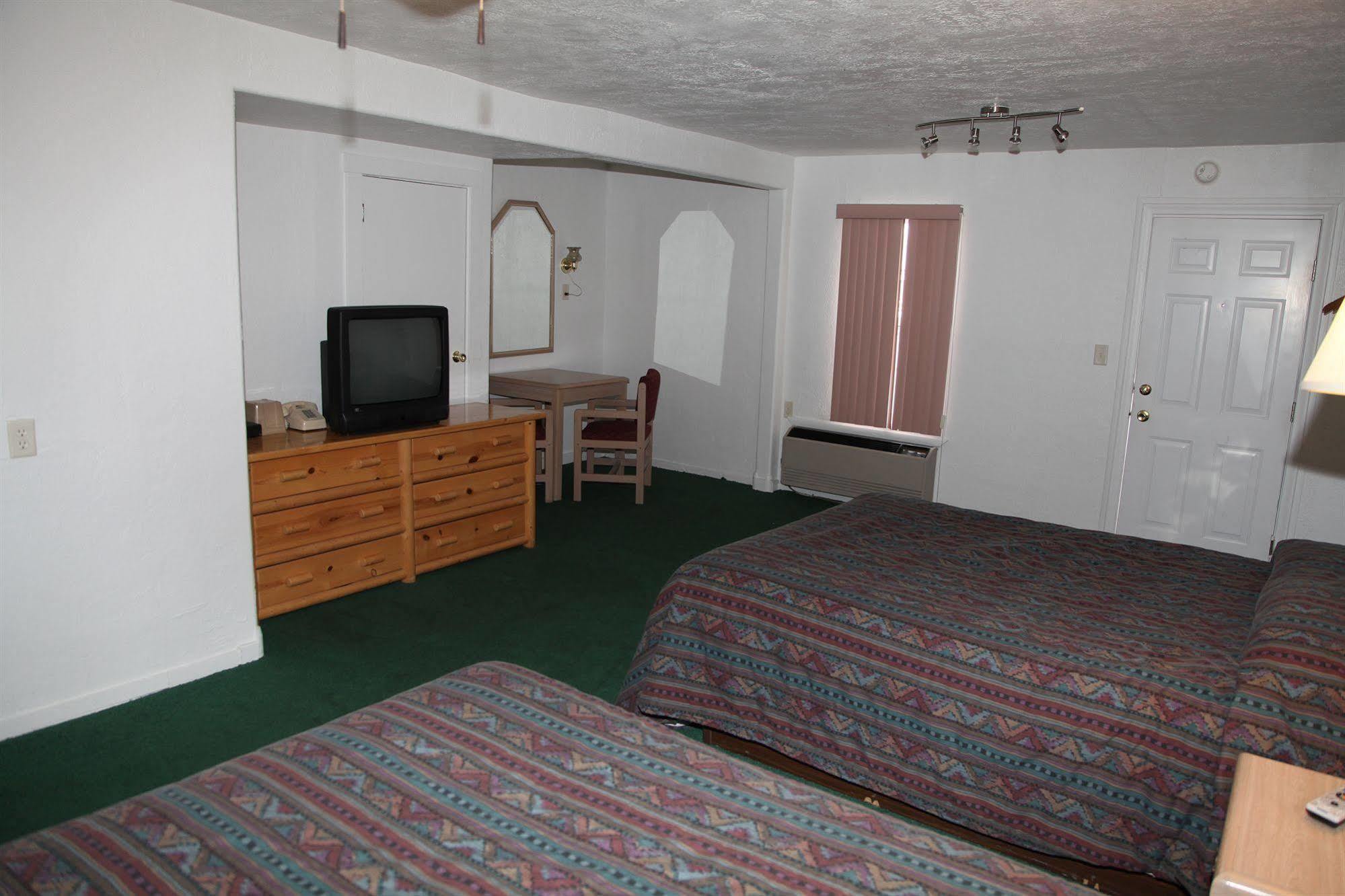 Marianna Inn パンギッ​​チ エクステリア 写真